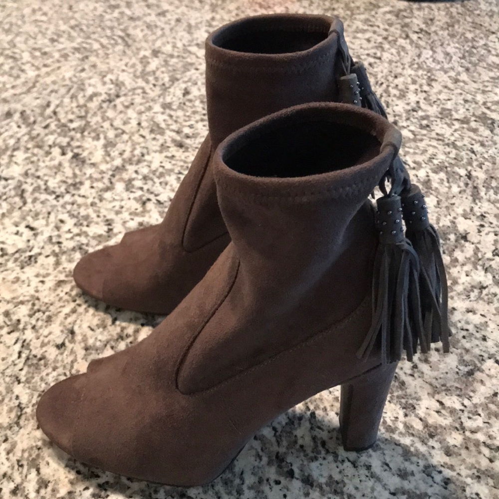 Grey Vince Camuto booties